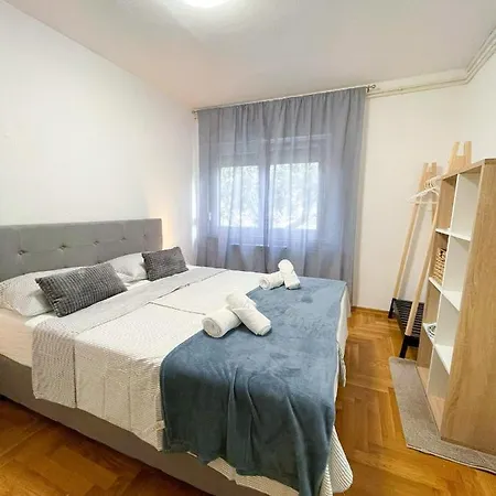 Apartman Inga Апартаменты