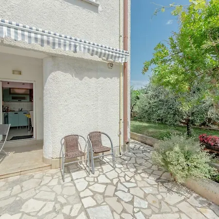 Апартаменты Apartman Inga Пула