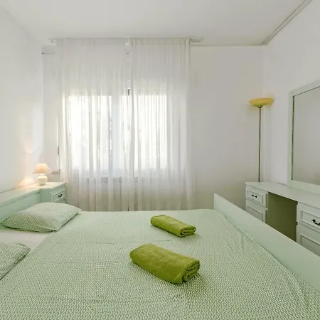 Apartman Inga Апартаменты