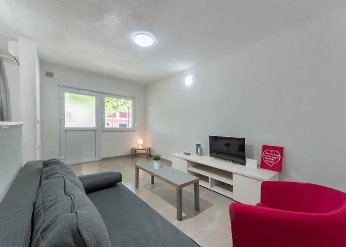 Apartman Inga Pula