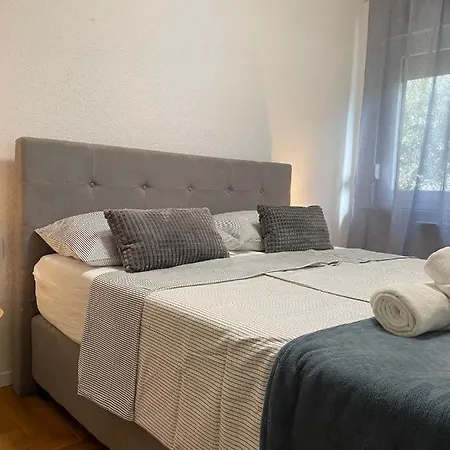 Apartman Inga Apartment *