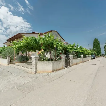 Apartman Inga * Pula